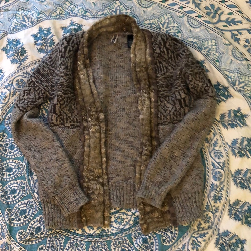 Buckle cardigan